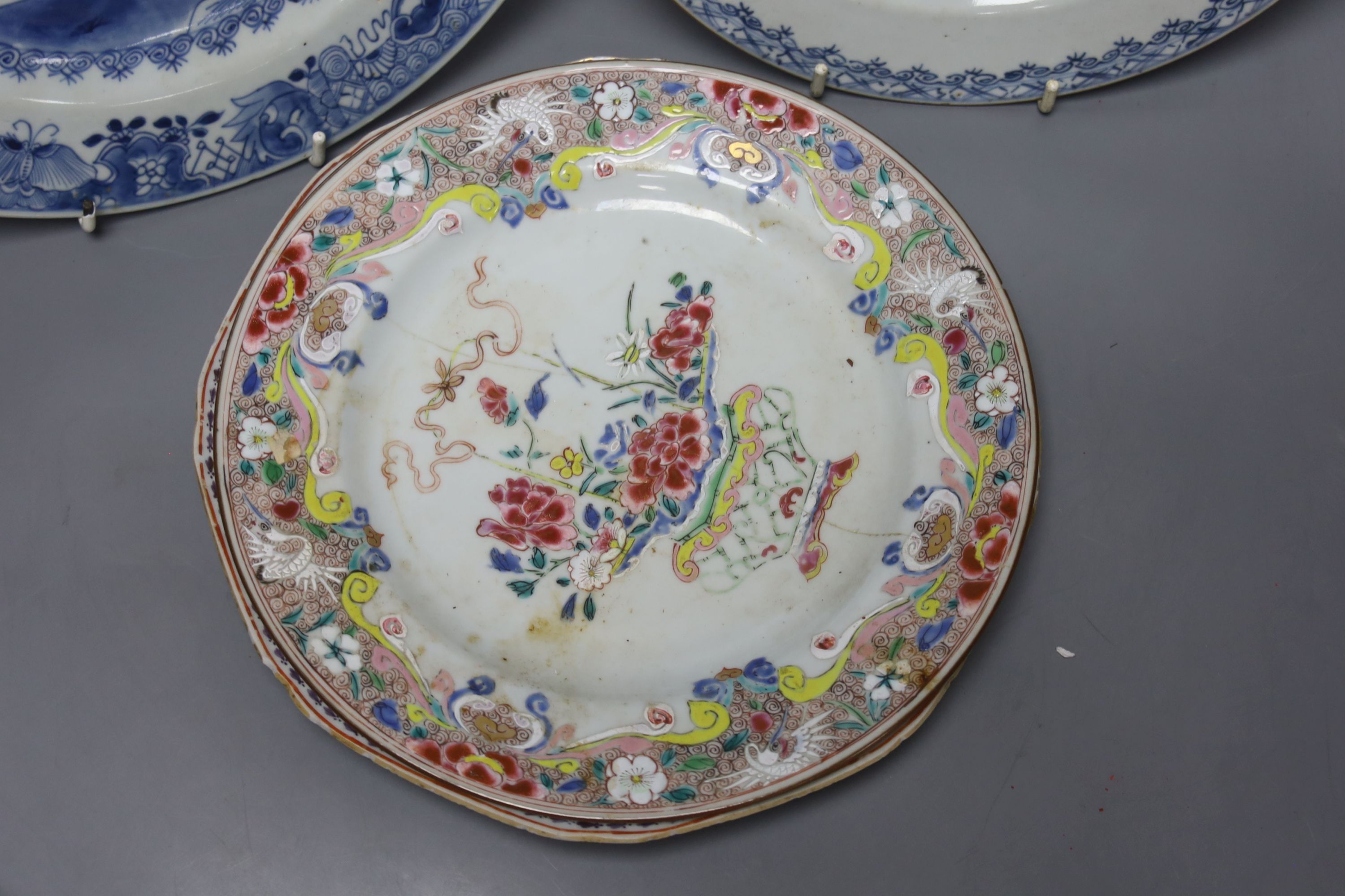 Five 18th century Chinese export plates, diameter 27cm